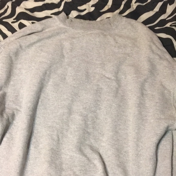 sweatshirt - Picture 3 of 3